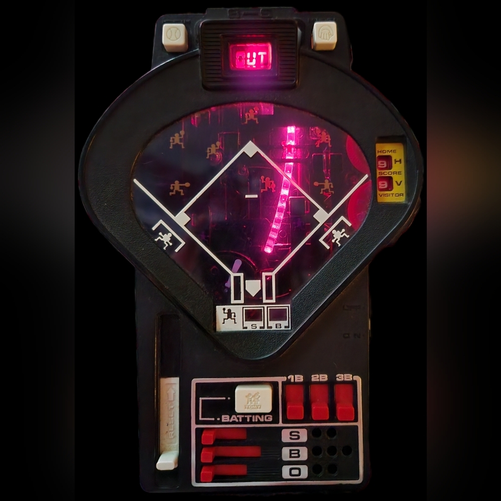 Vintage 1978 TOMY Digital Diamond Baseball Handheld Electronic Video Game Works!